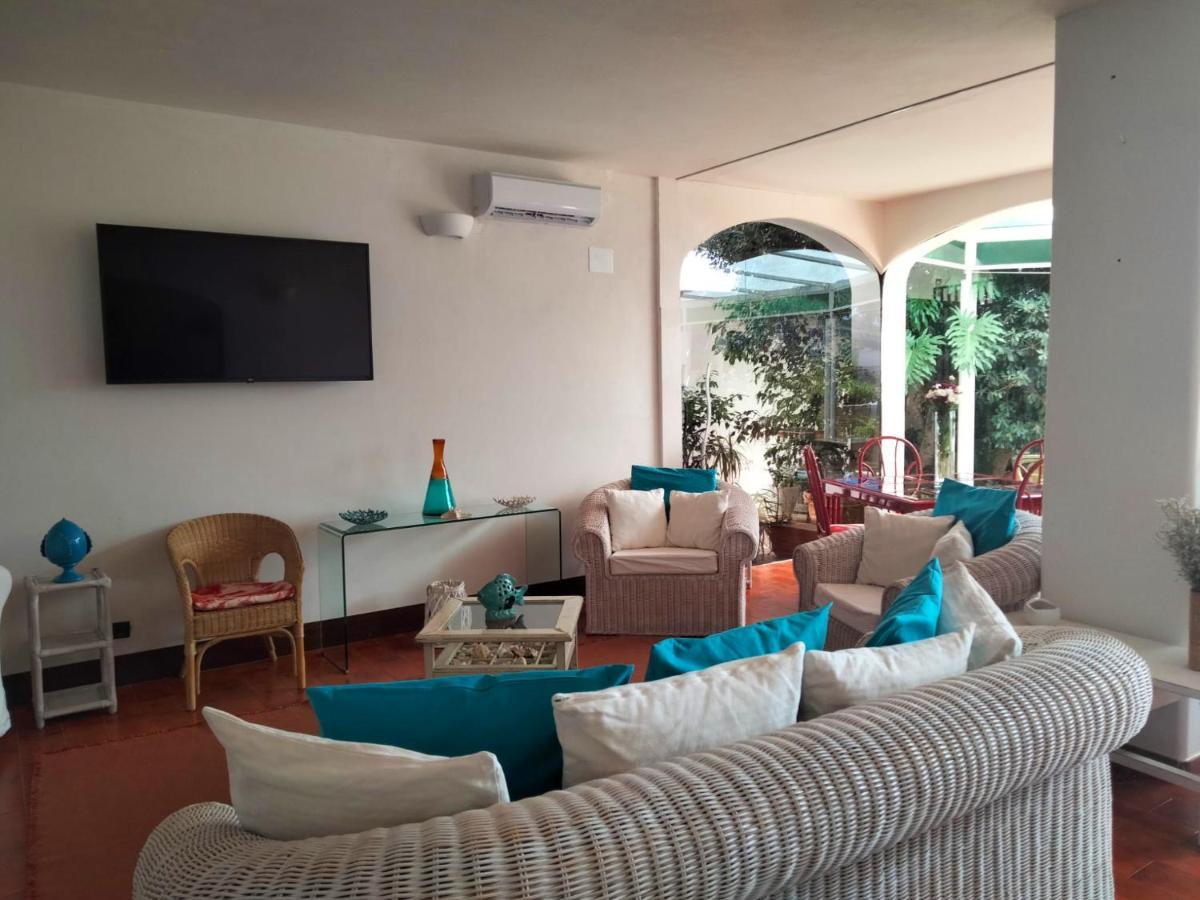 מרינה סרה Hotel Il Vascello מראה חיצוני תמונה