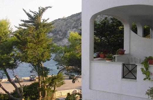 מרינה סרה Hotel Il Vascello מראה חיצוני תמונה